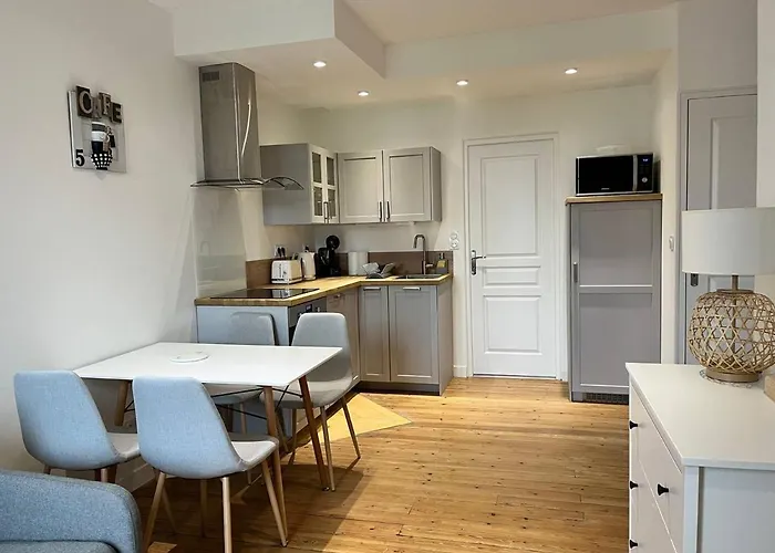 דירה Superbe Proche Port Guillaume דיבה-סור-מר